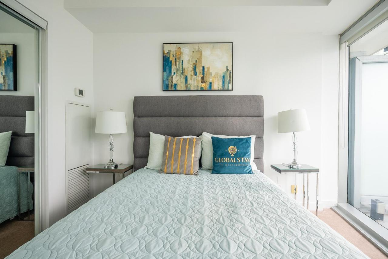 Globalstay. Amazing Downtown Apartments โตรอนโต ภายนอก รูปภาพ