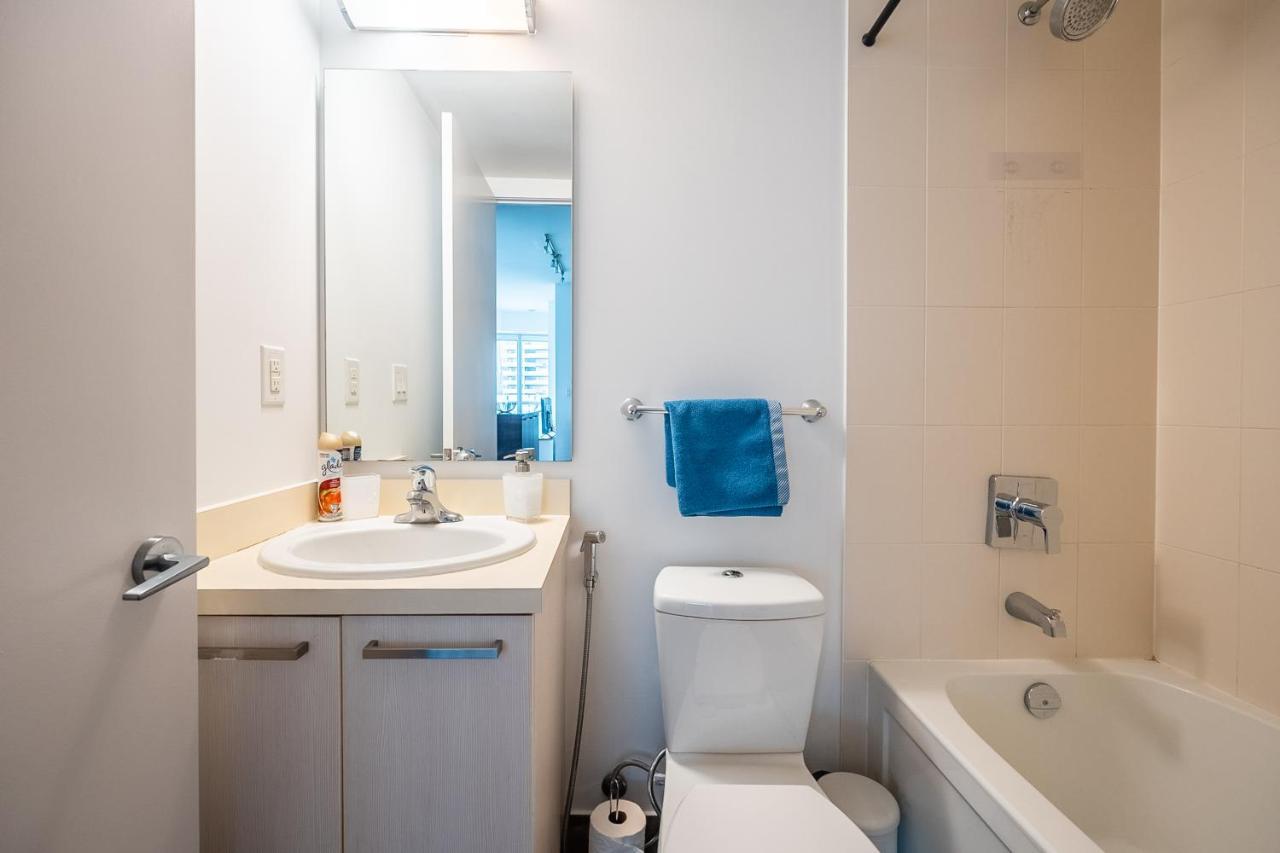 Globalstay. Amazing Downtown Apartments โตรอนโต ภายนอก รูปภาพ