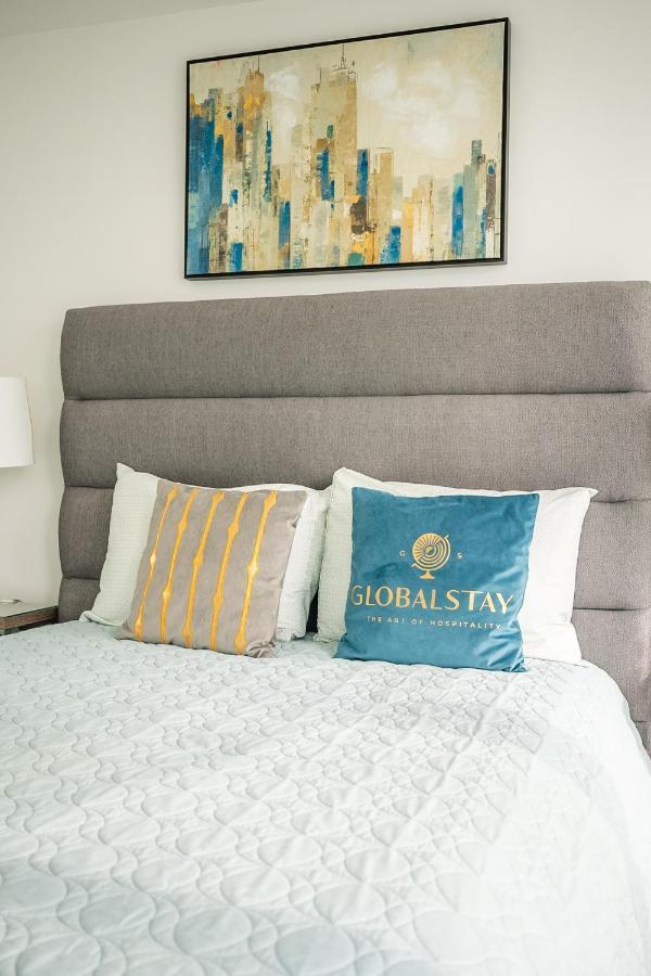 Globalstay. Amazing Downtown Apartments โตรอนโต ภายนอก รูปภาพ