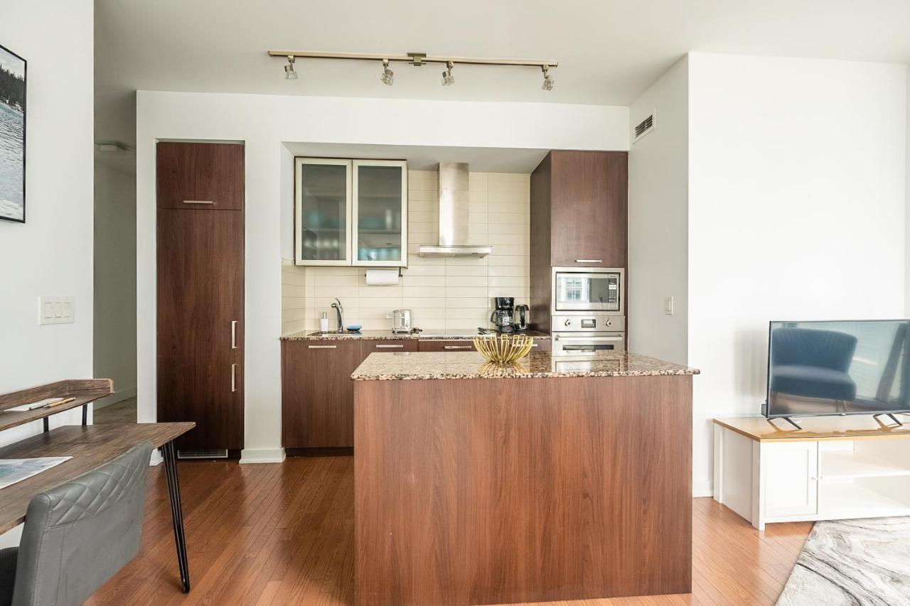 Globalstay. Amazing Downtown Apartments โตรอนโต ภายนอก รูปภาพ