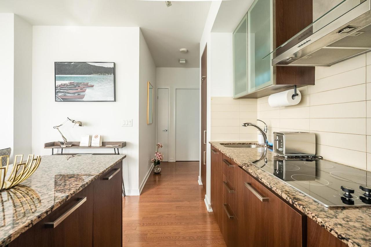 Globalstay. Amazing Downtown Apartments โตรอนโต ภายนอก รูปภาพ