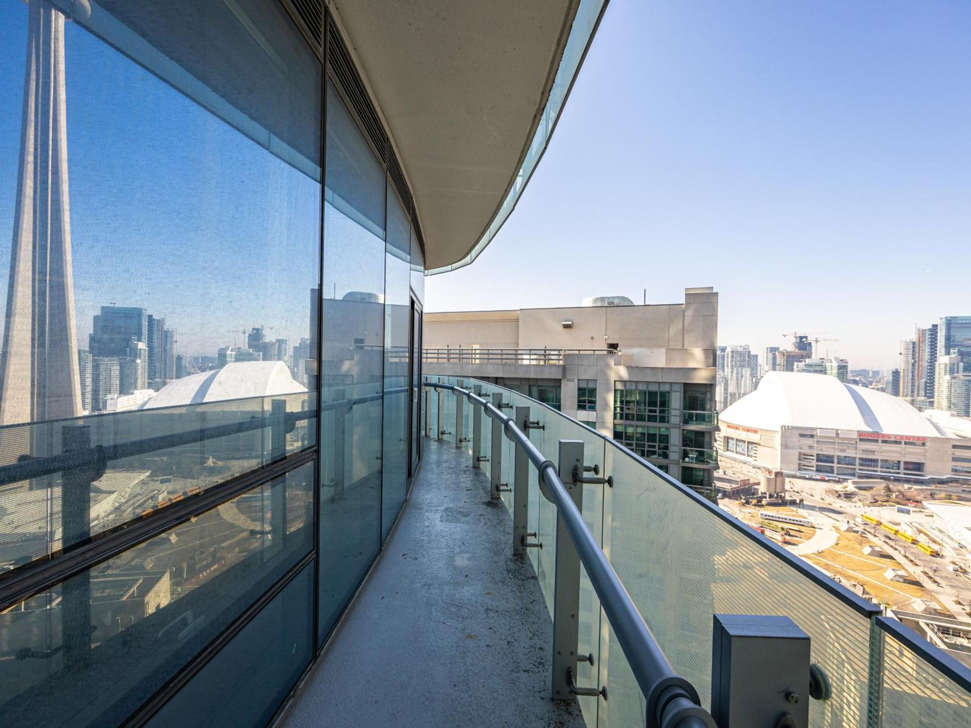 Globalstay. Amazing Downtown Apartments โตรอนโต ภายนอก รูปภาพ