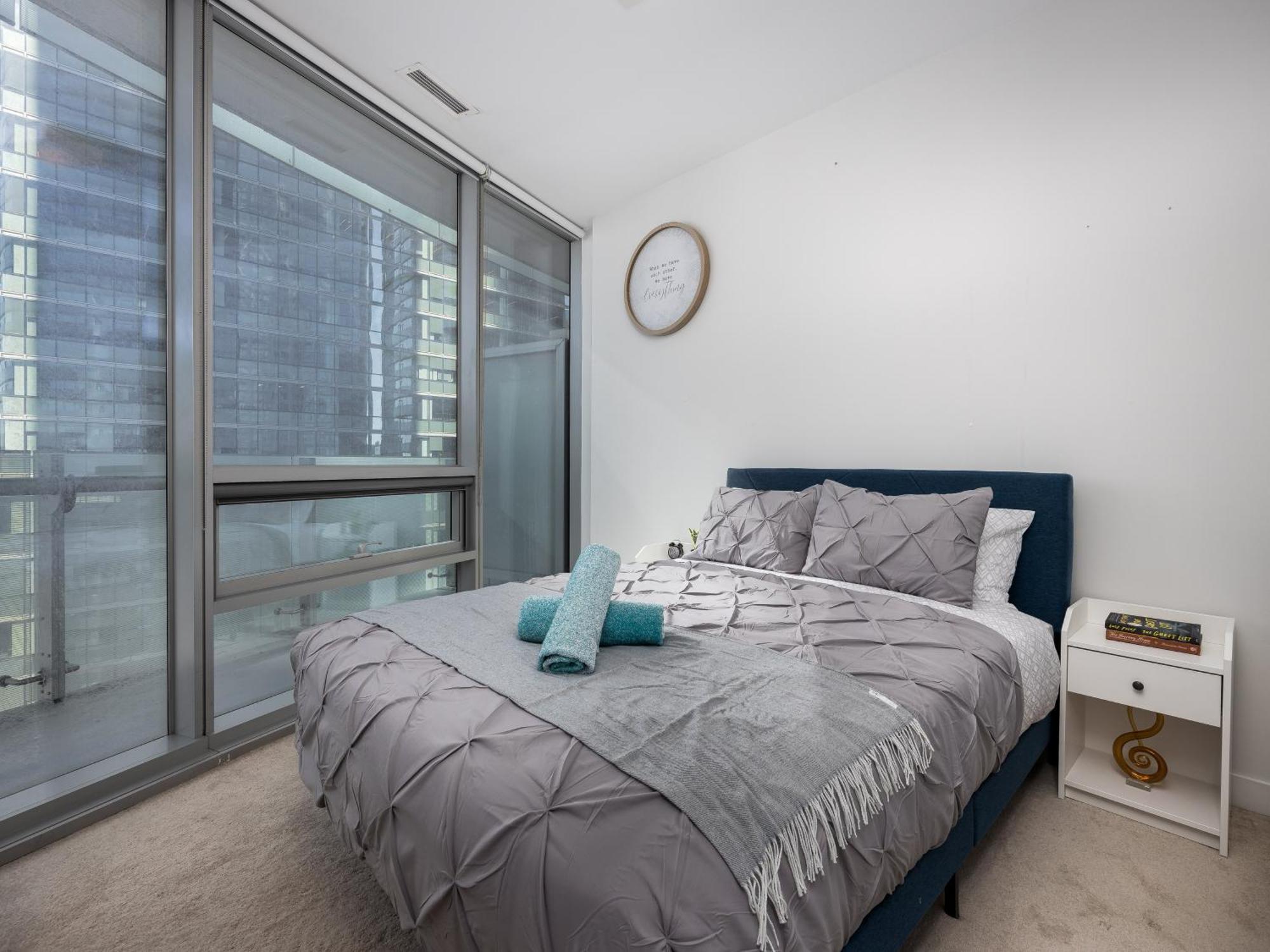 Globalstay. Amazing Downtown Apartments โตรอนโต ภายนอก รูปภาพ