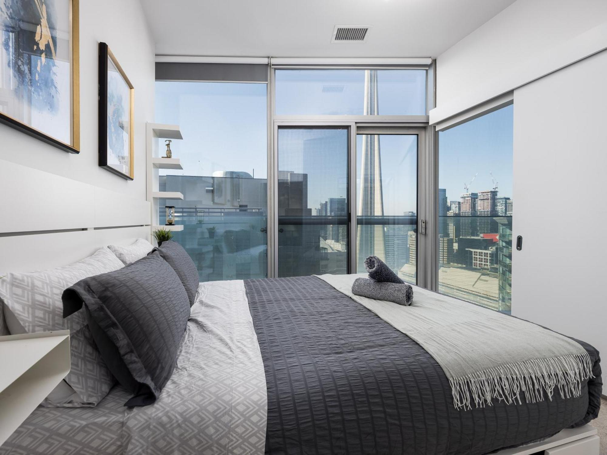 Globalstay. Amazing Downtown Apartments โตรอนโต ภายนอก รูปภาพ